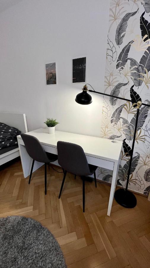 Warszawa Krucza Pokoje Ngoại thất bức ảnh